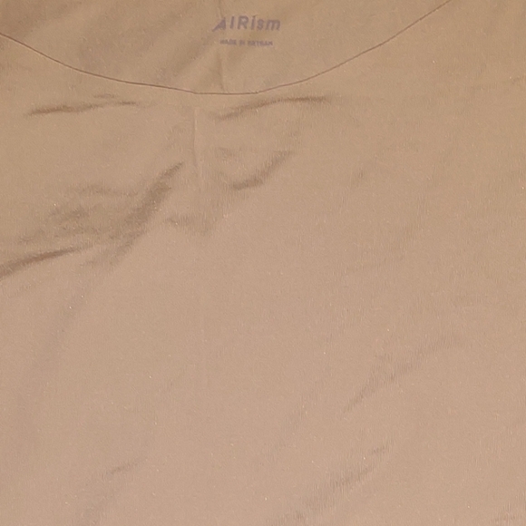 Uniqlo Airism Cami - Picture 2 of 2